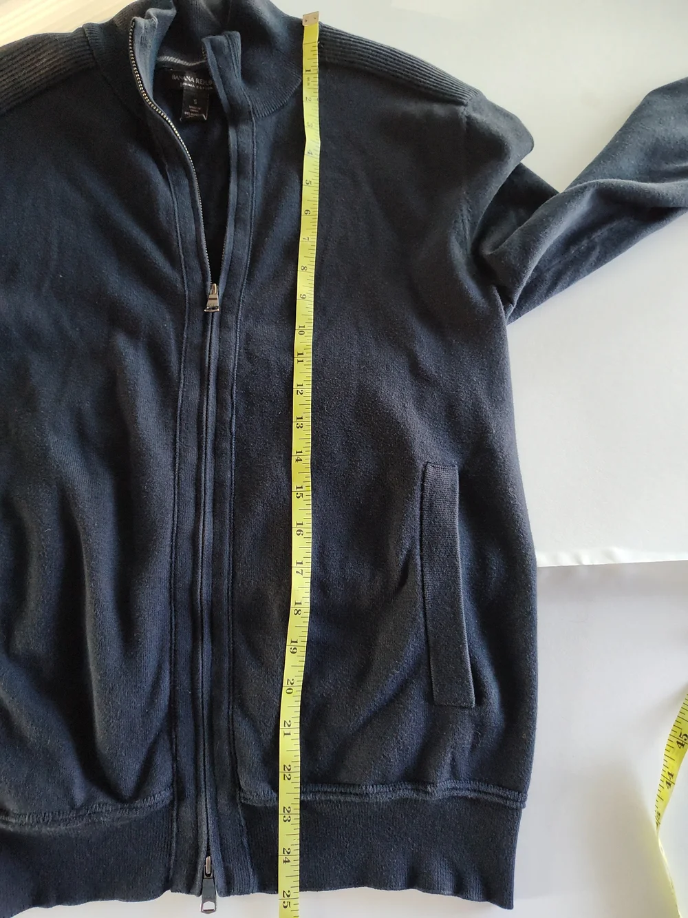 Banana Republic mens size S sweatshirt cardigan double sided zipper sweater